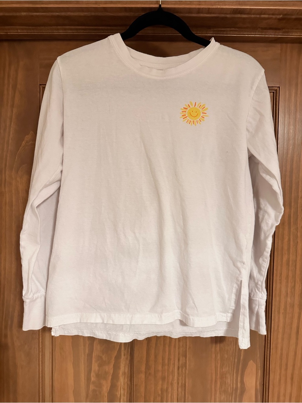Lake Happy Women’s White Long-Sleeve Tee with Sunny Chest Motif